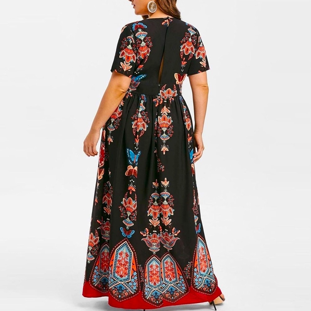 283. NWOT Elegant V-neck Maxi Dress with a trendy floral print Boho Dre… - Picture 3 of 8